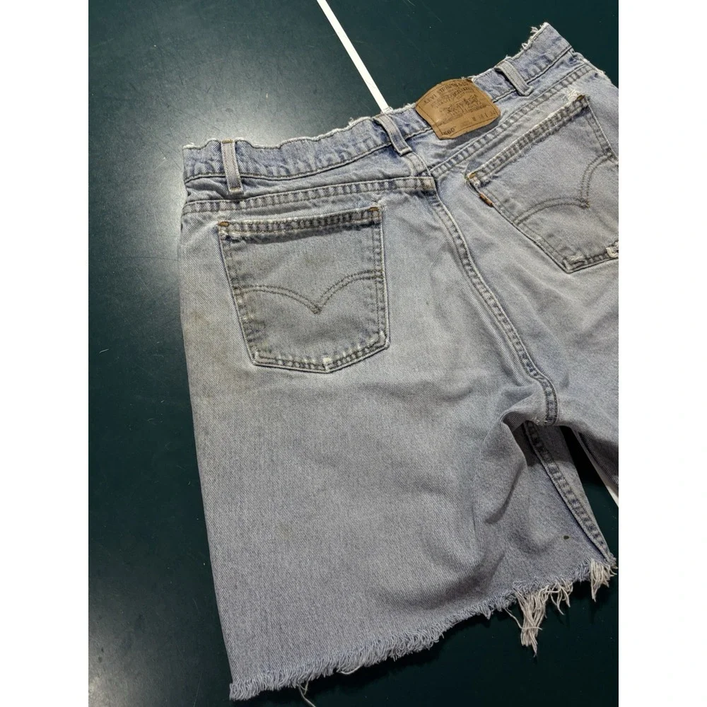 Vtg 90s Levi's 560 Orange Tab Jean Shorts Size 34‎ Distressed Cut Off Denim USA